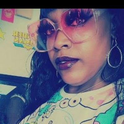 Frm Tx 2 Cali..Strong Autism mom, 💪humble..Positive vibes Only..FunnyAf..🤪🤓 Loving, nurturing..💜 BeachQueen/CaliChicc..and great cook..😋🌮🍔🌭🍲🍞🍕🍟🤗🔥