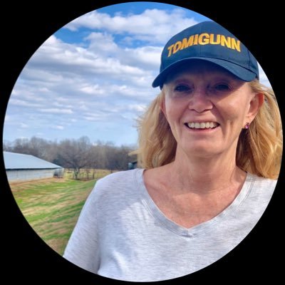 Founder of TOMIGUNN. We sell probiotics, litter treatments, and equipment for commercial agriculture. 🙏🐓 🇺🇸