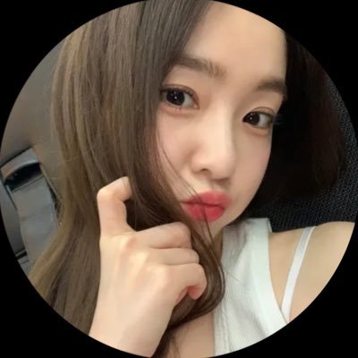 ara ๐ Profile