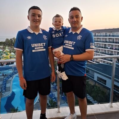 GeoHagi7's profile picture. Lisa 💙 Aaron 💙Albie