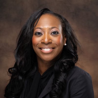 Proud Principal, Wife, AKA, Fashionista, and a King’s Kid! 👑 Educator Page Views are MINE