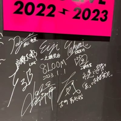 oIEOf01SDGFOXlM's profile picture. 