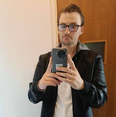 Micha96870542's profile picture. Bardzo nudny profil