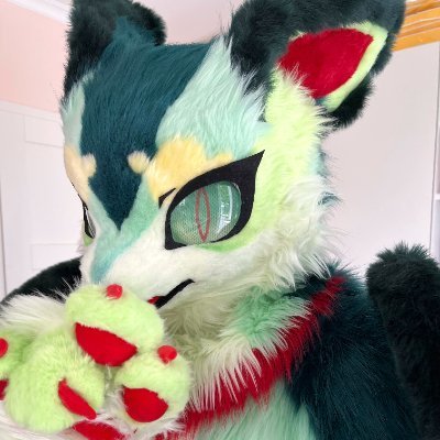 nexxienexar's profile picture. Scottish lake nuisance
Triple fursuiter ↠ 🐉🐇🦊 

27 | 🇩🇪 🇬🇧 | FUB free | 
Banner by @SoulInPixels | 🪡 @zohar_ovo - 团子 - @LunoWroo