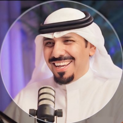 شاعر بكل ما يرتبط في الابداع !! معد ومقدم برنامج امسياتنا عبر اذاعة الكويت على الهواء مباشرة