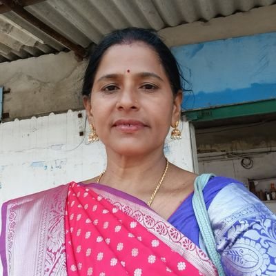 BHUMIREDDY97469's profile picture. Ysrcp state mahila karyadarsi