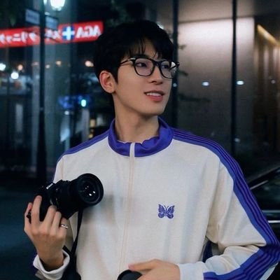 startingfromd's profile picture. 