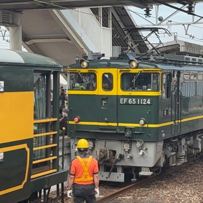 zcAGxpChJh40382's profile picture. 大学生です！！スマホで撮影しております🙇‍♂️