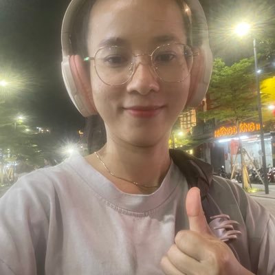 lyna2228's profile picture. “🌾 Em có thương hiệu Vioka chuyên hành tím sạch,em vẫn chia sẻ các nông sản Việt Nam khác ! Đọc sách là đọc sự trải nghiệm của những bộ óc kiệt xuất đi trước !