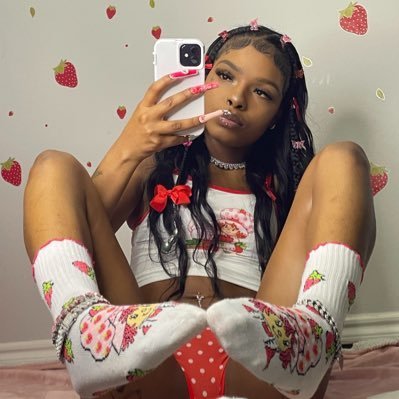 Lilithixcc's profile picture. I'm available for hookups💦