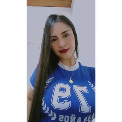 Vas a sufrir más que disfrutar con ésta camiseta, y por eso te vas a enamorar de ella. 💙Ⓜ️🤍⚽⚡