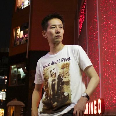 TOEIC L&Rテストのインストラクター(990点満点保有・最新取得2024年12月)。TOEICオンライン講座受講者は累計1,100名以上、TOEIC講義動画販売ストアも運営。解答力も語学力も上がる正統な講義を提供しています。わたしの実際の講義動画(無料)その他特典はURLよりメールマガジンにご登録ください↓