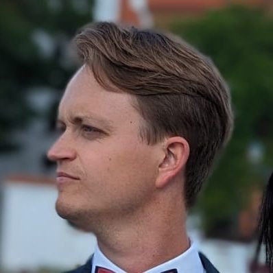 _PModzelewski_'s profile picture. Niby bloger, ale jeszcze bez żadnego tekstu. Leftist