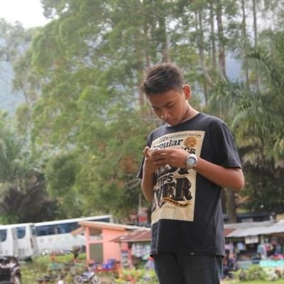 indomitelornasi's profile picture. i don't belong in this generation