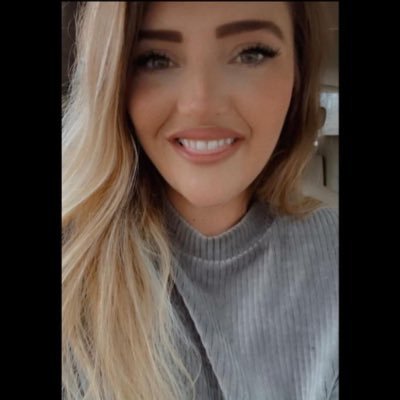 tayloraddicted's profile picture. Normal is a setting on a dryer. Small town raised, southern accent. Surgical Tech 💉. Maverick’s mama 🐾                         ⚯͛ 𐂂𓆙𓅓❾¾