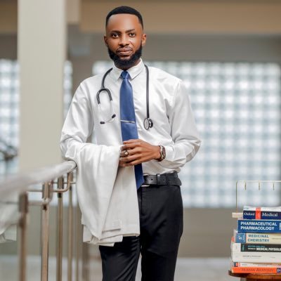 Physician Assistant (Medical)🩺🥼IIFormer Health-chair Person @UCC-SRC Hall ||BSc. Biology Edu.@UEW ||Former Teaching Assistant @UEW-Department of Biology Edu.