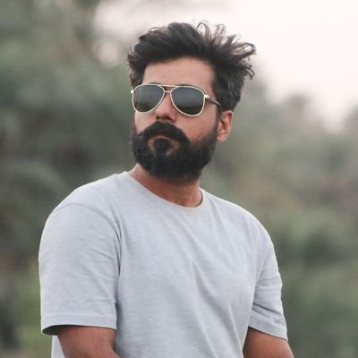 Born In Awaran Balochistan
Bachelor In Fine Arts from CEAD MUET Jamshoro
M.A Hons in Visual Art from NCA Lahore
Semi classical Dancer preforming since 2012