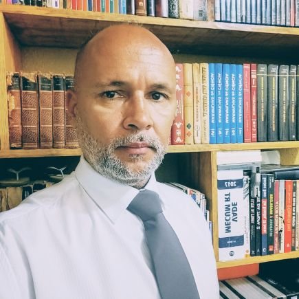 adairdasilva's profile picture. Ninguém em especial, apenas mais um entre bilhões.
Homem conservador, de direita, defensor de valores como; Brasil acima de tudo! Deus acima de todos! Família!