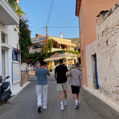 Finlay1885's profile picture. 