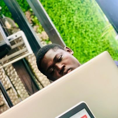 )dade3💙| Economics enthusiast💯 | A Loyal Real Madrid Fan 🔥