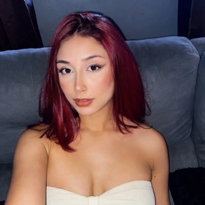 miriane_txz's profile picture. 𝘸𝘩𝘺 𝘺𝘰𝘶 𝘴𝘰 𝘰𝘣𝘴𝘦𝘴𝘴𝘦𝘥 𝘸𝘪𝘵𝘩 𝘮𝘦?💋