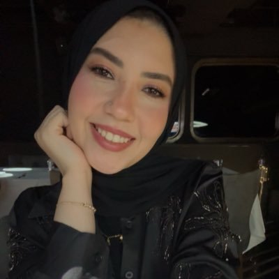 لا شئ يعنى الأبد، كل الأشياء قابلة للطي و النسيان،، و هنا محاولتى الأخيرة لأتذكر.