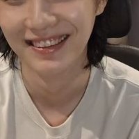 bw3v (@bw3veww88727) 's Twitter Profile
