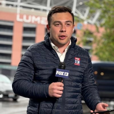 All things Seattle sports | Multimedia Sports Producer for @fox13seattle | On the Sidelines Pod | Gonzaga alum | Opinions are my own