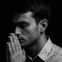 Esmat Khan (@esmatk0) 's Twitter Profile