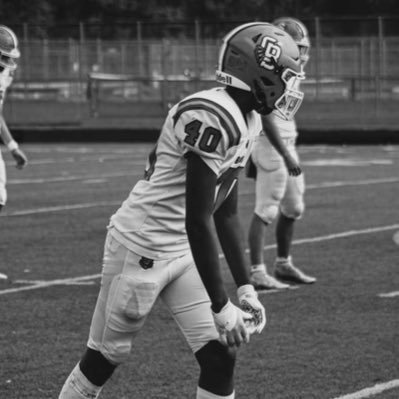 🏈 WR | 6’2” 185lbs| 🎓 Class of 2027 | 3.6 GPA|📍Olentangy Berlin| 💪 Grinding daily | #StudentAthlete|📩 DM hrishipesula18@gmail.com for inquiries