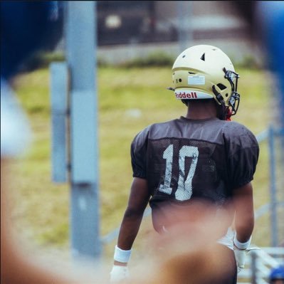 5’10 165/cbc highschool naidenupchurch@gmail.com 312-806-7580 #9 db in Missouri ‘28
