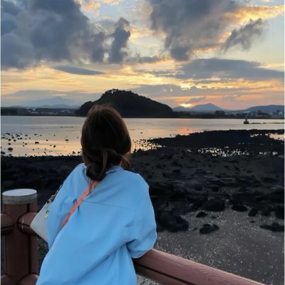 rahayusahnti's profile picture. Everything you’ve ever wanted is on the other side of fear.🥰
