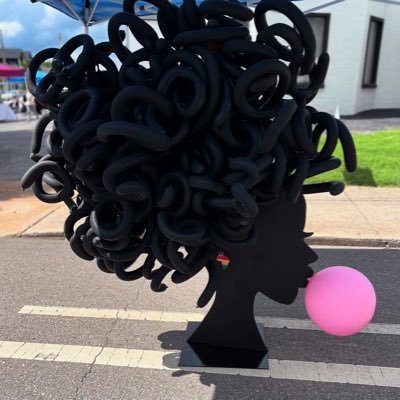 Tri23y's profile picture. 