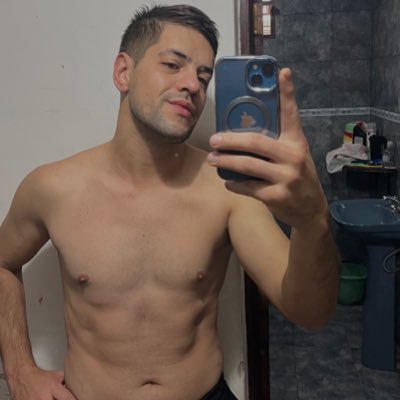 Matiiastolosa's profile picture. me gusta el vino