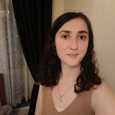 Roza17439041's profile picture. Gaziantep Üni. Turizm ve otel işl.mezun
Anadolu Üni. İşletme Fakültesi İşletme bölüm mezunu
Ev hanımı