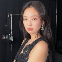 jennie — busy! 🦋✨️ (@eazywins_) 's Twitter Profile