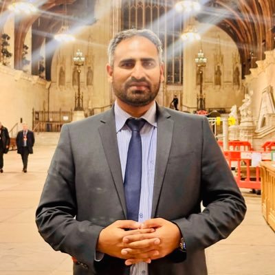 ImWajahatAhmad's profile picture. TV Producer | Broadcast Journalist | Founder of News Point Network |@NayaDaurPk_Urdu | Master's in Journalism | Ex @DunyaNews | @CARMA | RTs ≠ endorsements.🇬🇧