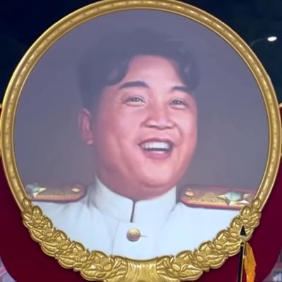 軍事戦略、戦史及び共産圏が愛好の対象/介護福祉科の専門学生/K-POPが好き