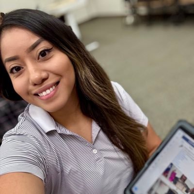 misscaroLJ30's profile picture. 🐾LJTECHi3 Alumni 💻|✨PRE-K 👩🏻‍🏫 |Gym Enthusiast🏋🏻‍♀️|Small Business Owner🛒🛍|Gen-Ed EC-6/Bilingual Certified|