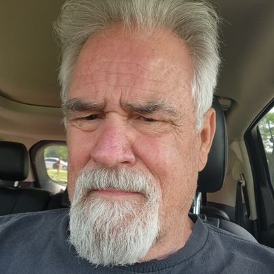 MichaelCor29613's profile picture. 