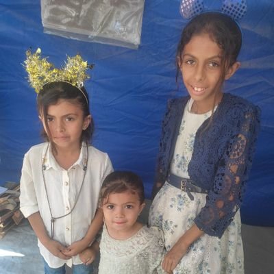 Louay from Gaza, I am trying to keep my children and family, I lost my home and now live in a tent 🇵🇸🇵🇸