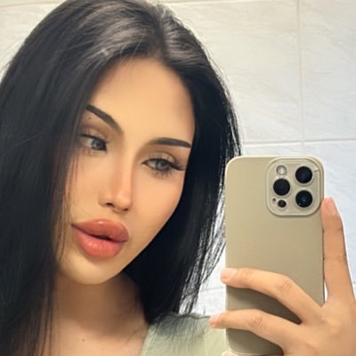 shemale in Dubai *Top or Bottom I am available for service contact number:+971589654324