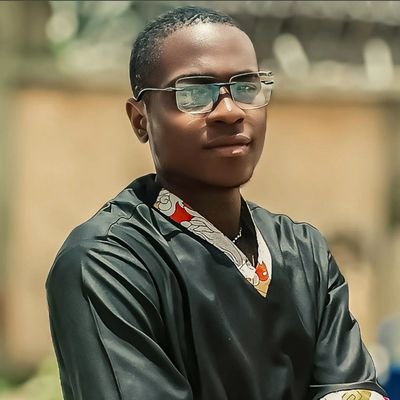 YouTube Thumbnail Artist | Creative Graphic Designer specializing in Digital Media and Eye-Catching Flyer designs | https://t.co/CYuBfAoZJE