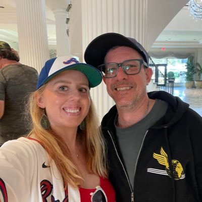 Mom of 3, Obsessed Dave Matthews Band fan, huge Braves fan, 26.2 x8, currently raising money for Let Me Run. https://t.co/mvPSsbEs1f
