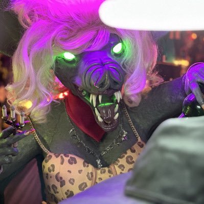 BatCatzz's profile picture. I’m just a monster that wishes it was a dog!