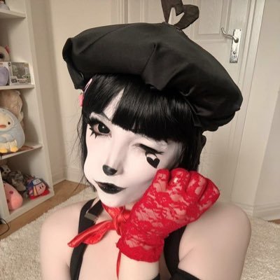 doom_gooner's profile picture. i love gooning hehehe