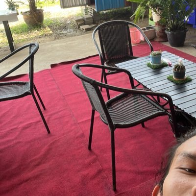 B1988bbb12345's profile picture. 