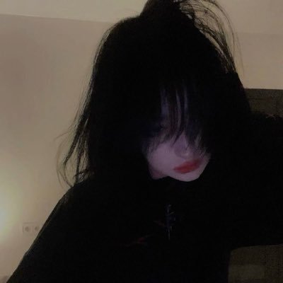 🇯🇵 / 01 / 🚹 / 旧S3 Legend / codm復帰勢 / 親指無し7本指iPhone📱 / 無所属 / クラン募/ 🗝️ @7sm_sub