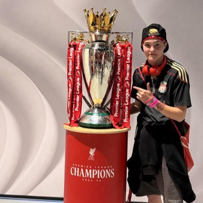 SupermanGotham's profile picture. #JohnnyDepp #DavidTennant @michaelsheen @LFC #DoctorWho @andyblack 🖤♠️ @Gotham @Lewy_official @HollywoodVamps #peakyblinders #lilpeep @GoodOmensPrime