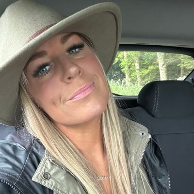 ghog695's profile picture. 